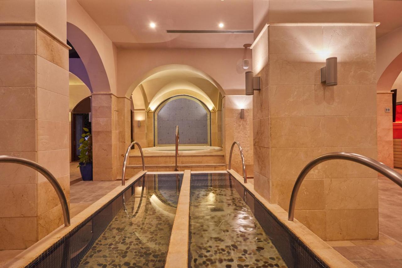 Secrets Lanzarote & - Adults Only Hotel